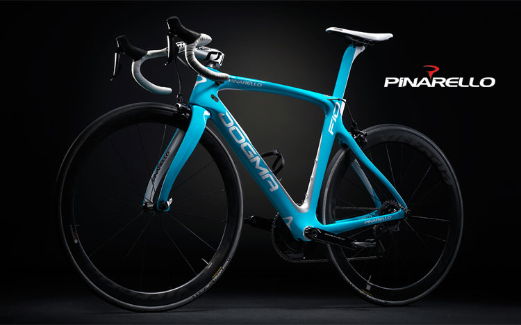 La bici Pinarello Dogma F10 2018 nella nuova colorazione Diamond Blu