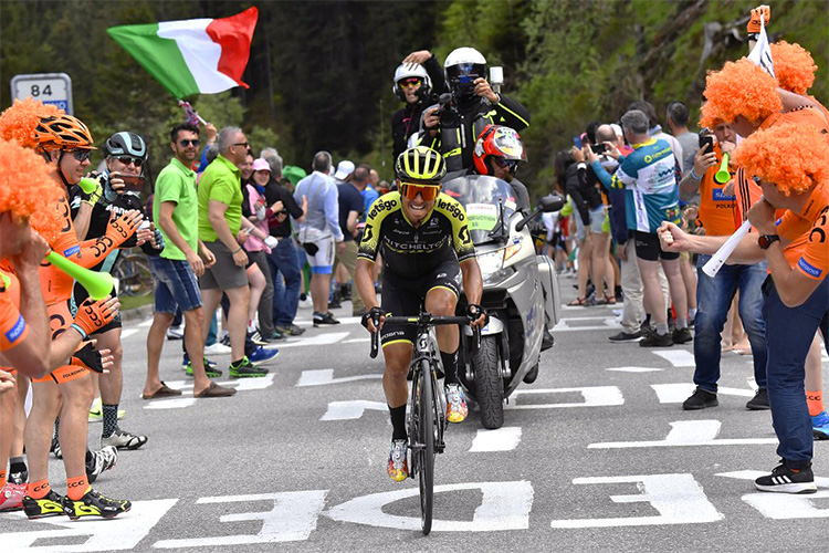 Esteban Chaves vincitore della tappa 19 del giro d'Italia 2019