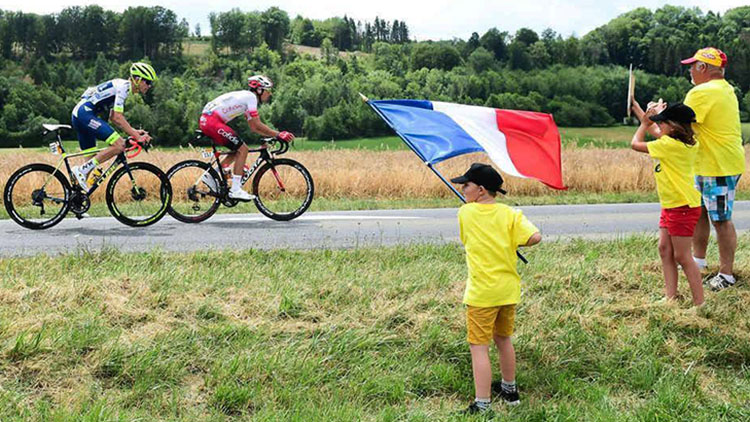 I ciclisti del Tour de France in azione