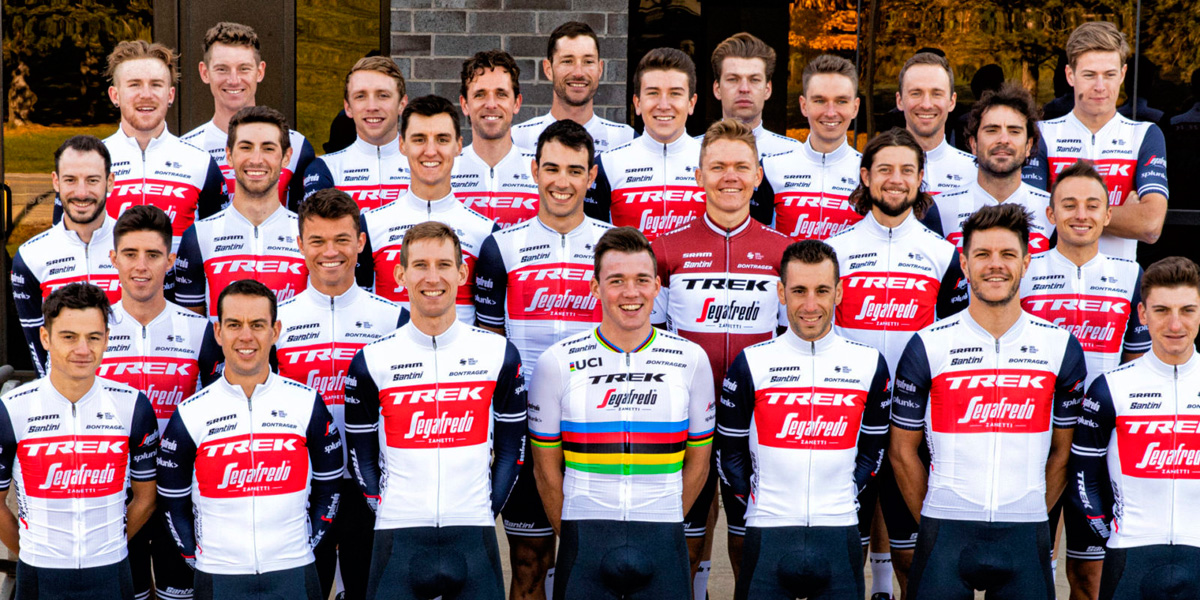 Il team Trek-Segafredo dell'UCI World Tour 2020