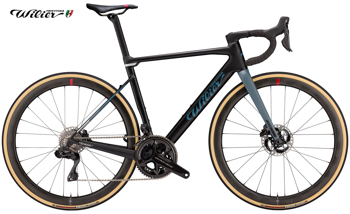 La nuova bici da strada/gravel Wilier Triestina Rave SLR 2022 nella colorazione nero e grigio opaco
