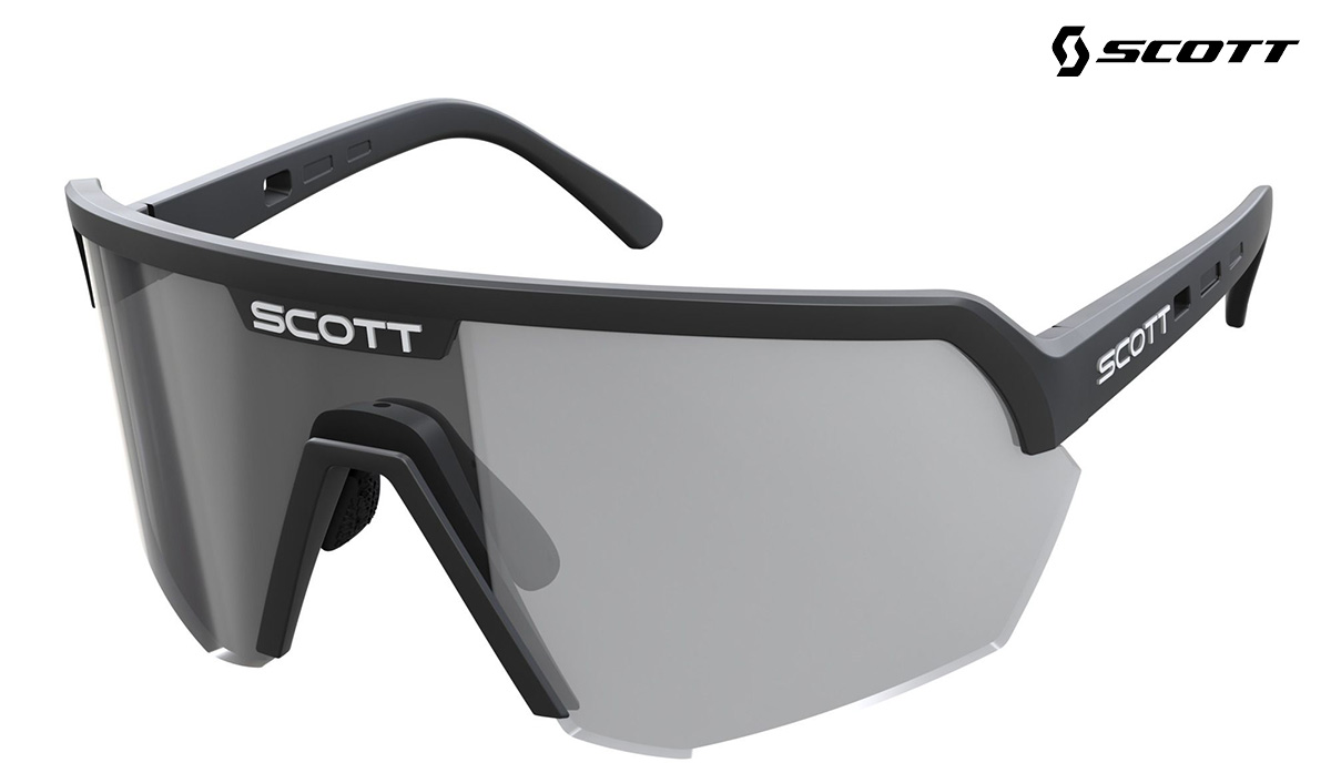 I nuovi occhiali da sole per ciclismo gravel Scott Sport Shield Light Sensitive 2023